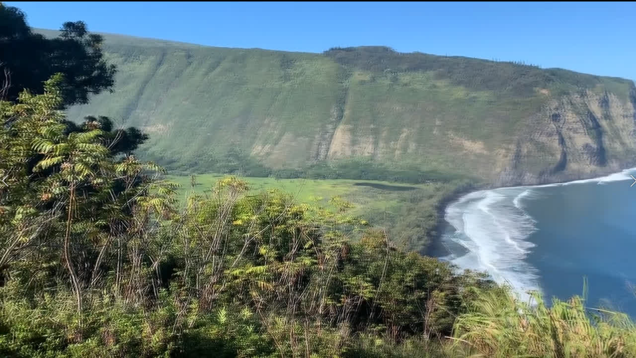 Waipio lookout Hawaii